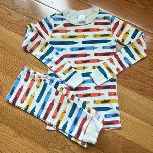 Hanna Andersson Pajamas Crayons, Art, size 6-7. These are preowned